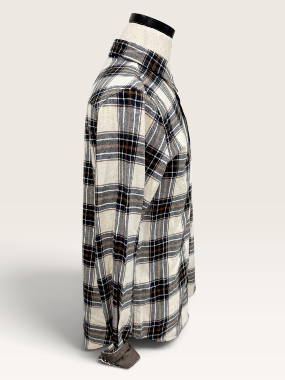 AG Men’s Small Aiden Plaid 100% Cotton Flannel Button-Up Shirt NWT Cream/Navy - Picture 10 of 16